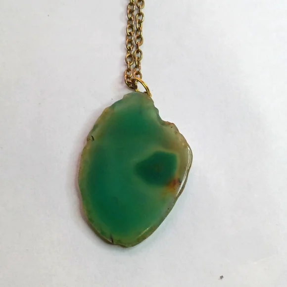Green agate slice necklace - Picture 1 of 3